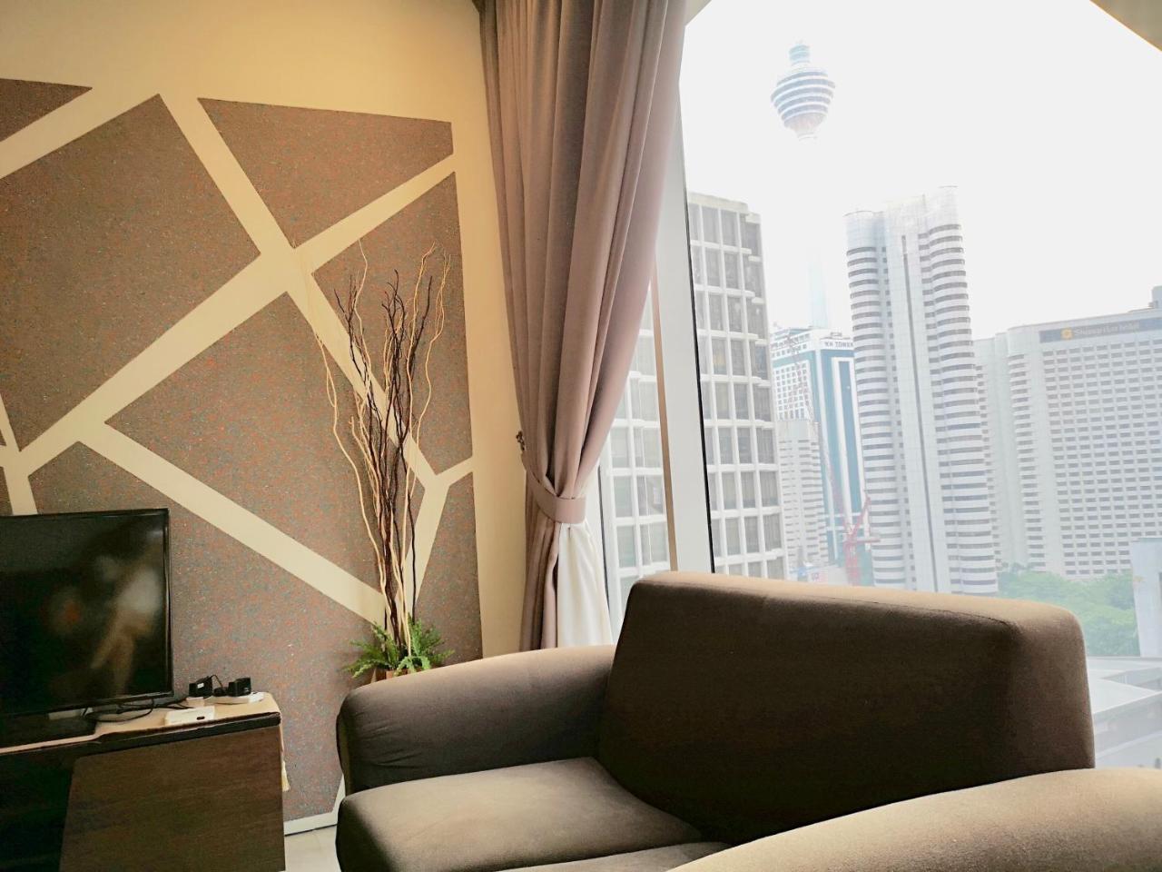 Soho Suites Klcc By Pnut Klcc View クアラルンプール エクステリア 写真